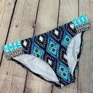 NWOT Kenneth Cole Reaction Bikini Bottom Small